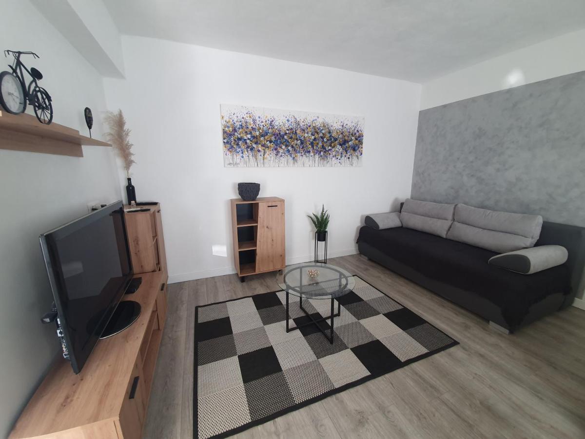 Amama Apartment Brodarica  Bagian luar foto