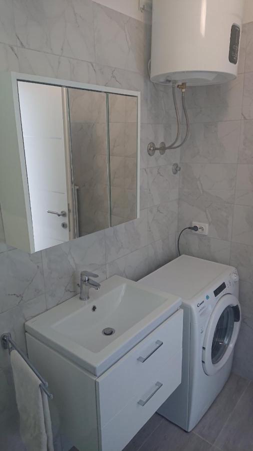 Amama Apartment Brodarica  Bagian luar foto
